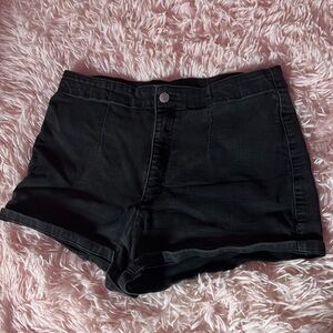 Black Jean Short shorts